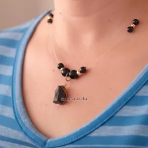 Collar "Invisible" de Turmalina & Oro Laminado
